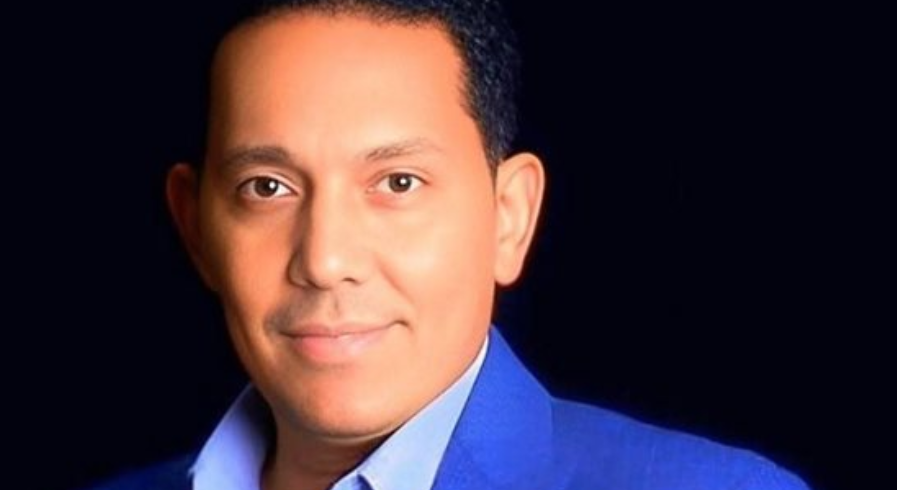 رحيل عازف العود أشرف مكاوي.. مسيرة فنية مميزة ونهاية حزينة