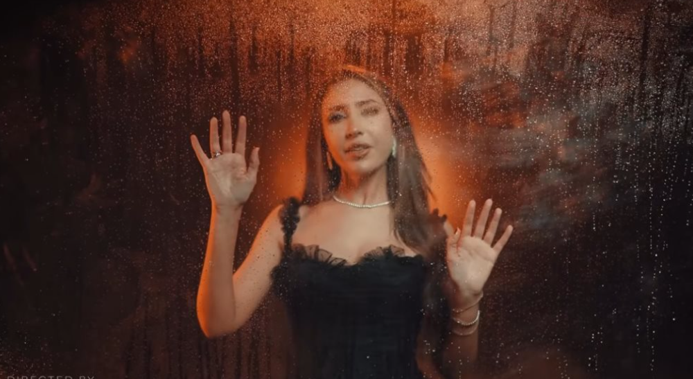 نشاط فني متواصل.. «إنت صح» لـ جنات تتجاوز المليون مشاهدة في أيام قليلة