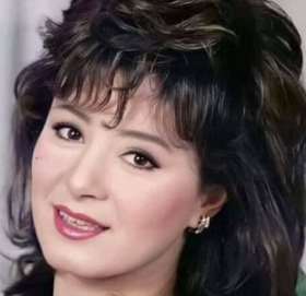 في ذكرى ميلادها.. هالة فؤاد 