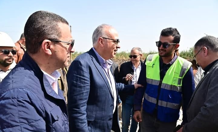 وزير الري يتفقد مشروعات المنظومة المائية بالمنوفية ويشدد على سرعة إنجاز سحارة أبنهس
