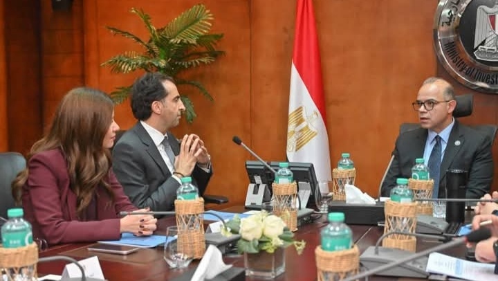 وزير الاستثمار يستعرض فرص الاستثمار الرقمي مع قيادات مايكروسوفت