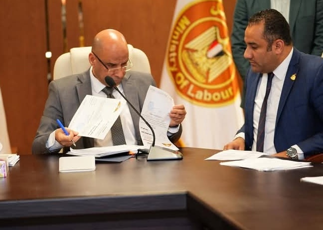 فرص عمل وحماية أكبر.. تفاصيل لقاء وزير العمل مع النواب