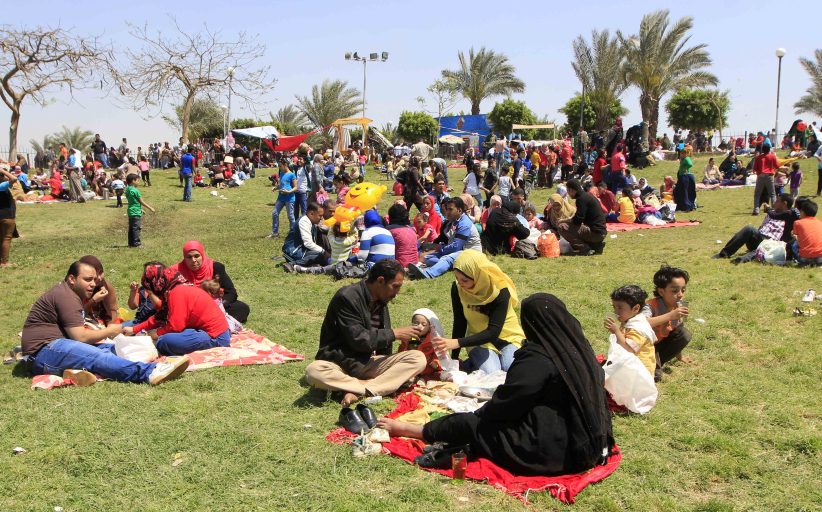 شم النسيم عيد فرعوني بطابع عالمي: كيف تحتفل مصر ودول العالم بالربيع؟