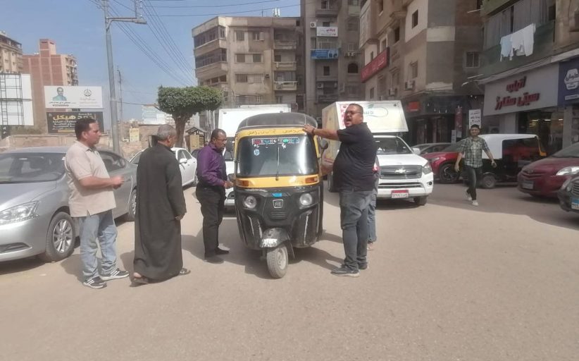 محافظ الدقهلية يقود حملات مكثفة للحد من التلوث السمعي.. ومصادرة 35 جهاز صوت بميت غمر والجمالية