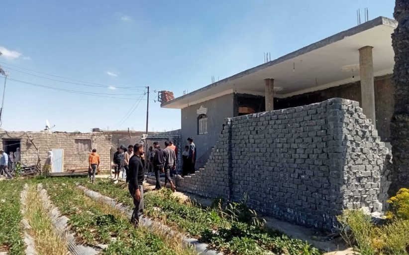 إزالة فورية لـ5 حالات تعدٍ بالبناء المخالف بالقنطرة غرب