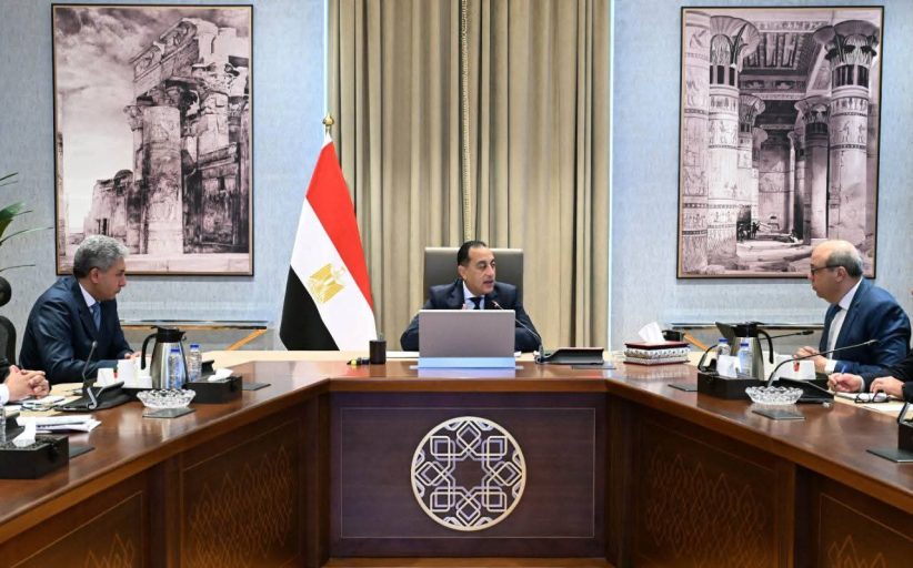 مدبولي يُكثف جهود تحفيز السياحة رغم تحديات المنطقة