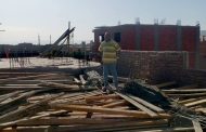 مدينة الأقصر تُزيل 3 حالات بناء مخالف في المهد بحيي المطار وجنوب