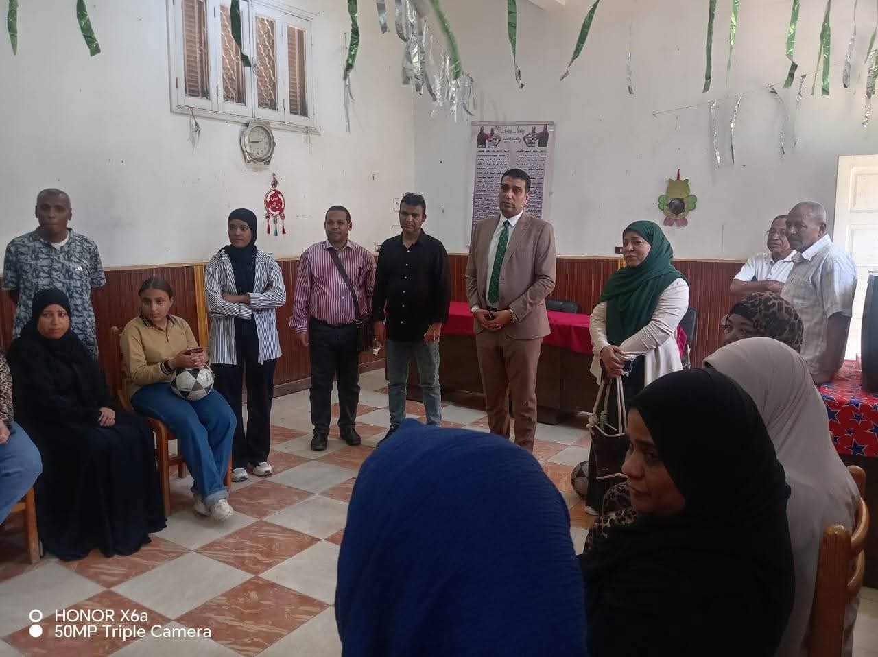 نائب محافظ الأقصر يشارك في فعاليات اليوم السكاني الأول لدعم تنمية الأسرة المصرية
