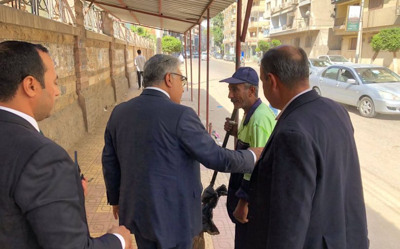 محافظ الدقهلية يتابع ميدانيًا شوارع المنصورة ويوجه بتكثيف النظافة ورفع الإشغالات