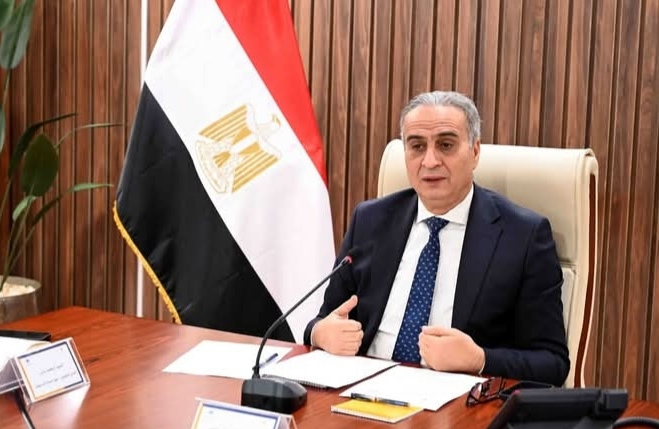 حملات مفاجئة تكشف مخالفات غذائية خطيرة بمحافظة الشرقية