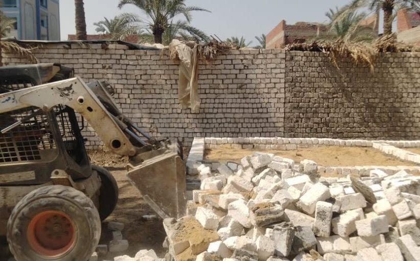 محافظ الجيزة: إزالة أكثر من 20 حالة بناء مخالف وتعديات على الأراضي الزراعية بعدد من المراكز والأحياء