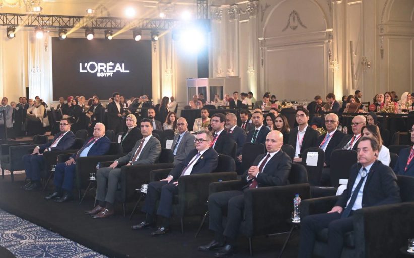 وزير الصناعة: لوريال مصر نموذج رائد في التصنيع المستدام والابتكار بالذكاء الاصطناعي
