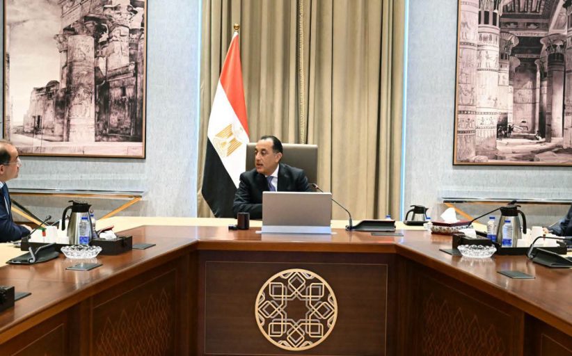 رئيس الوزراء يستعرض تطبيق الموازنة العامة للعام المالي الجديد 2026/2027