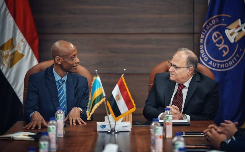 هيئة الدواء المصرية ورواندا تبحثان تعزيز التعاون الرقابي وتوسيع نفاذ الدواء المصري إلى الأسواق الأفريقية