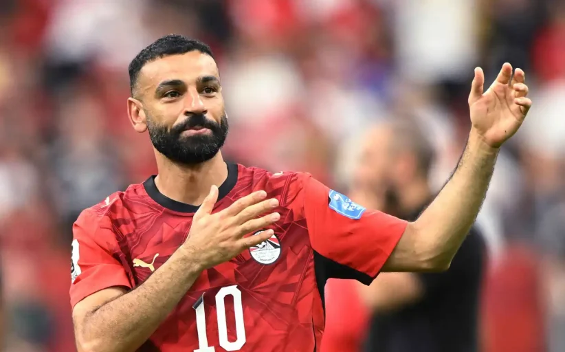 محمد صلاح يربك حسابات الهلال وورقة رافينيا تتراجع في سباق الصيف
