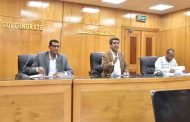 السكرتير العام المساعد بالأقصر يناقش 60 طلبًا وشكوى خلال اللقاء المفتوح للمواطنين