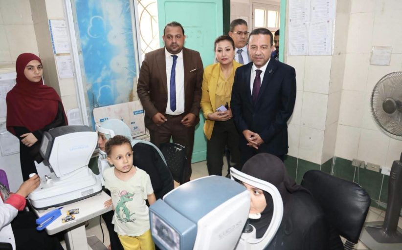 محافظ المنوفية: الكشف على 2980 مواطنًا وإجراء 75 عملية جراحية مجانية خلال قافلة مجلس الوزراء الطبية