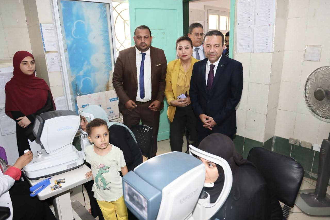 محافظ المنوفية: الكشف على 2980 مواطنًا وإجراء 75 عملية جراحية مجانية خلال قافلة مجلس الوزراء الطبية