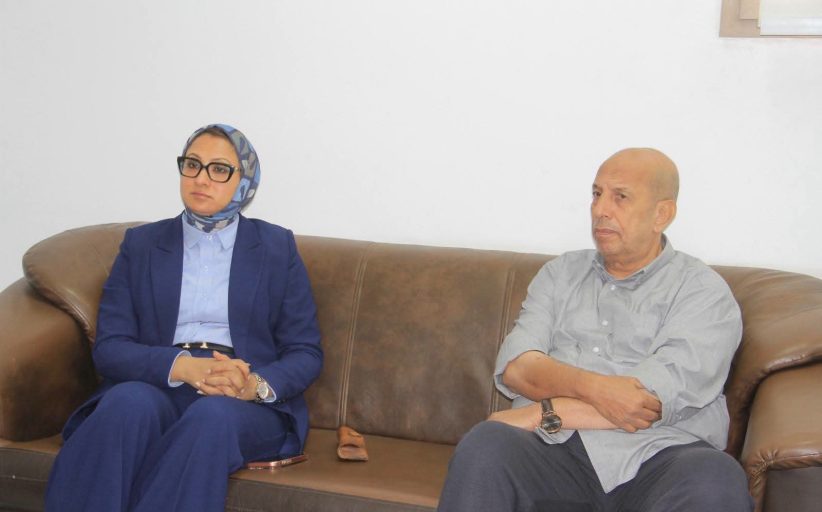 محافظة الوادي الجديد تبحث جاهزية مركز