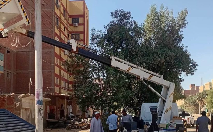 محافظة أسوان تمضي في تطوير الخدمات بنصر النوبة بحملات نظافة وصيانة للمرافق وتحسين الطرق