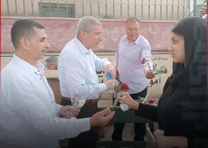 بالأسود ودموع لا تجف.. طالبات «إبراهيم صفا» يودعن زميلتهن جنى من داخل لجنة الامتحان ووكيل التعليم يدعمهن