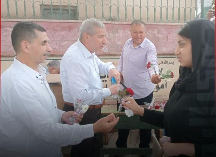 بالأسود ودموع لا تجف.. طالبات «إبراهيم صفا» يودعن زميلتهن جنى من داخل لجنة الامتحان ووكيل التعليم يدعمهن