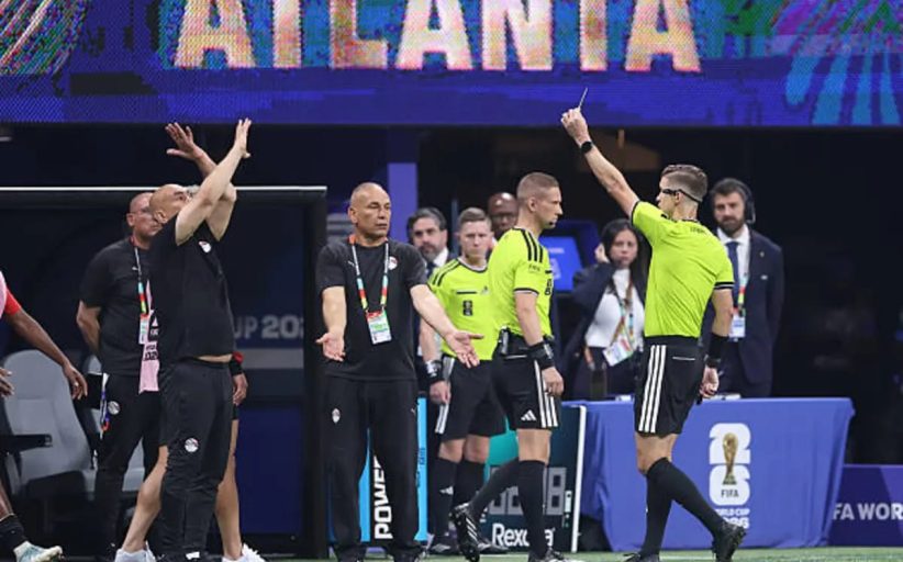 أخطاء مباراة مصر والأرجنتين تهدد استمرار ليتكسييه في مونديال 2026