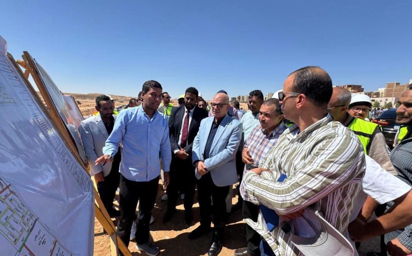جولات ميدانية مكثفة لمشروعات الإسكان بمدن الصعيد.. وتشديد على الالتزام بالجداول الزمنية