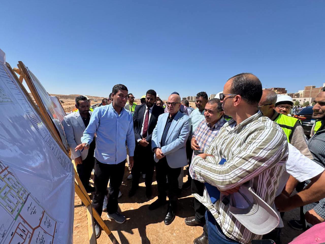جولات ميدانية مكثفة لمشروعات الإسكان بمدن الصعيد.. وتشديد على الالتزام بالجداول الزمنية
