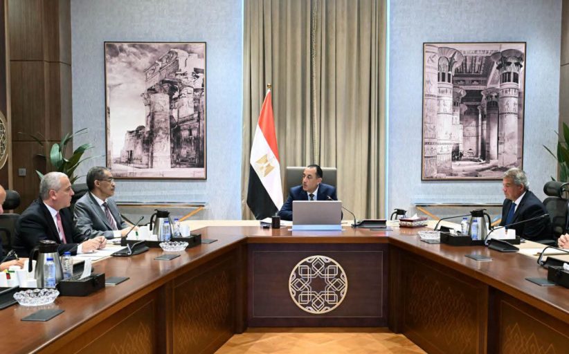 مدبولي يطلق خطة تنفيذية لتطوير الإعلام استعدادًا لمؤتمر ديسمبر