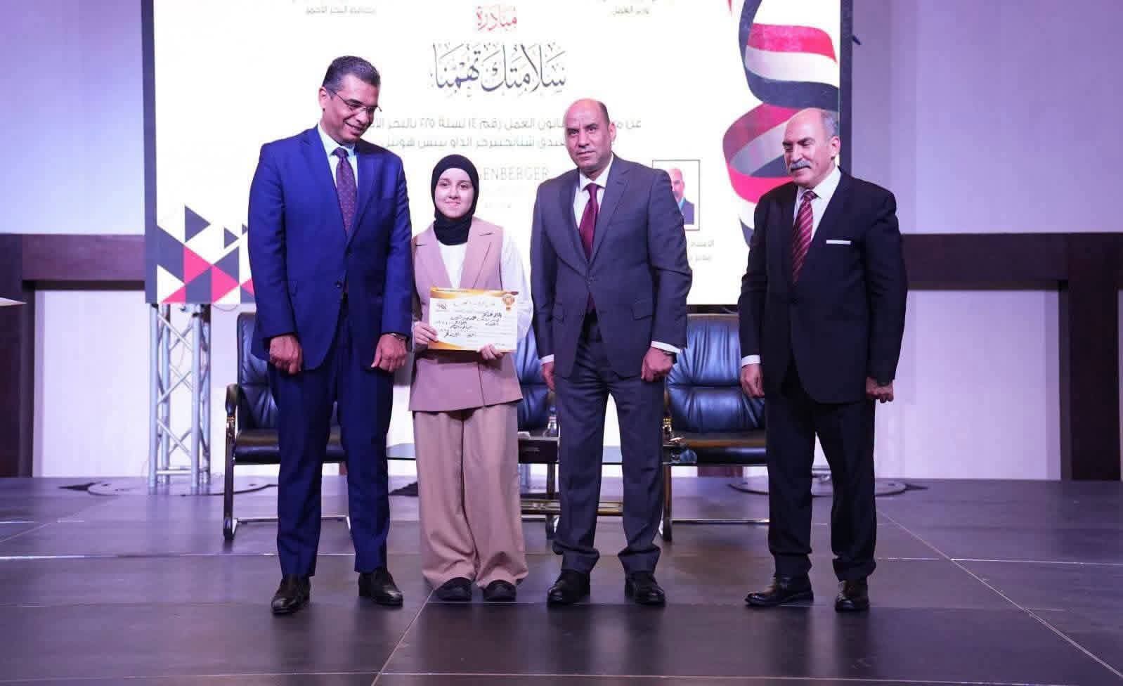 وزير العمل ومحافظ البحر الأحمر يطلقان ملتقى السلامة والصحة المهنية بالغردقة لدعم الاستثمار وحماية العامل