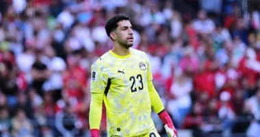 الأهلي يغلق الباب أمام رحيل مصطفى شوبير