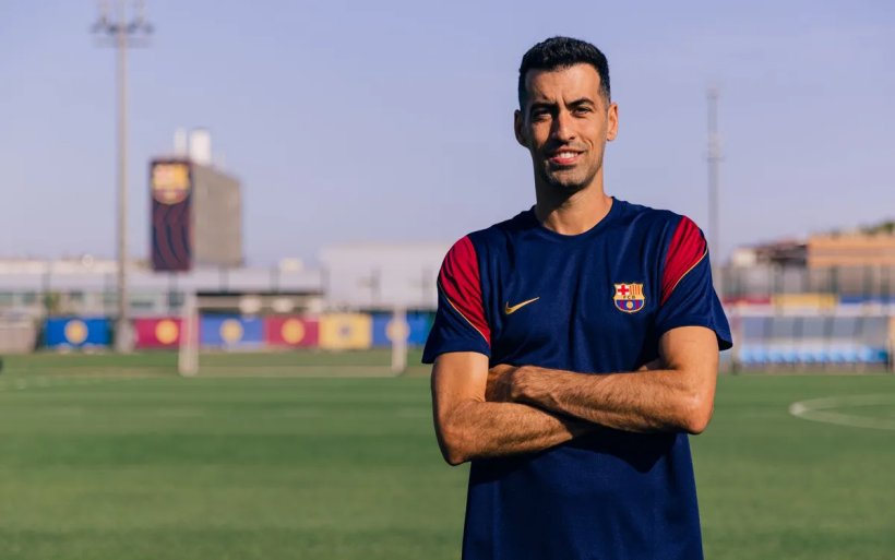 بوسكيتس يعود إلى برشلونة من بوابة جديدة.. أسطورة الوسط يبدأ أولى خطواته التدريبية