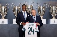 دومفريس يبدأ مغامرته الملكية.. ريال مدريد يقدم الهولندي بعقد حتى 2030