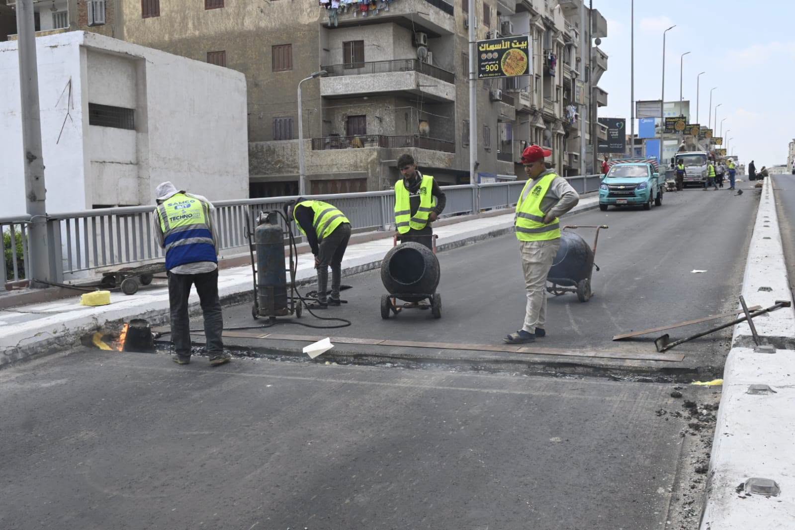 استكمال أعمال صيانة كوبري دمنهور العلوي وفتحه بالكامل أمام المرور مساء اليوم