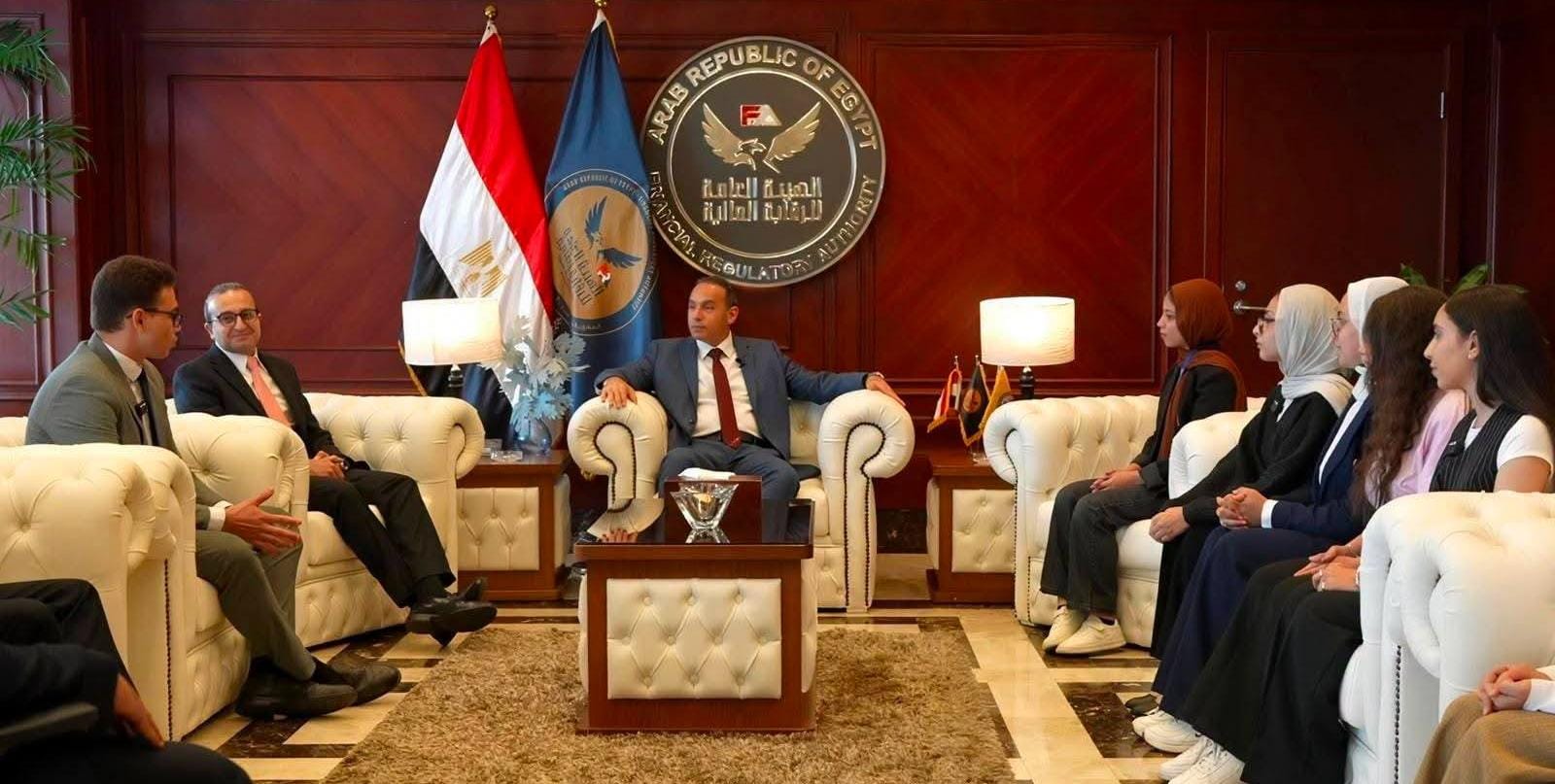 7480 طالبًا يتنافسون على منحة الرقابة المالية ورئيس الهيئة يكشف أحدث خطط تطوير السوق