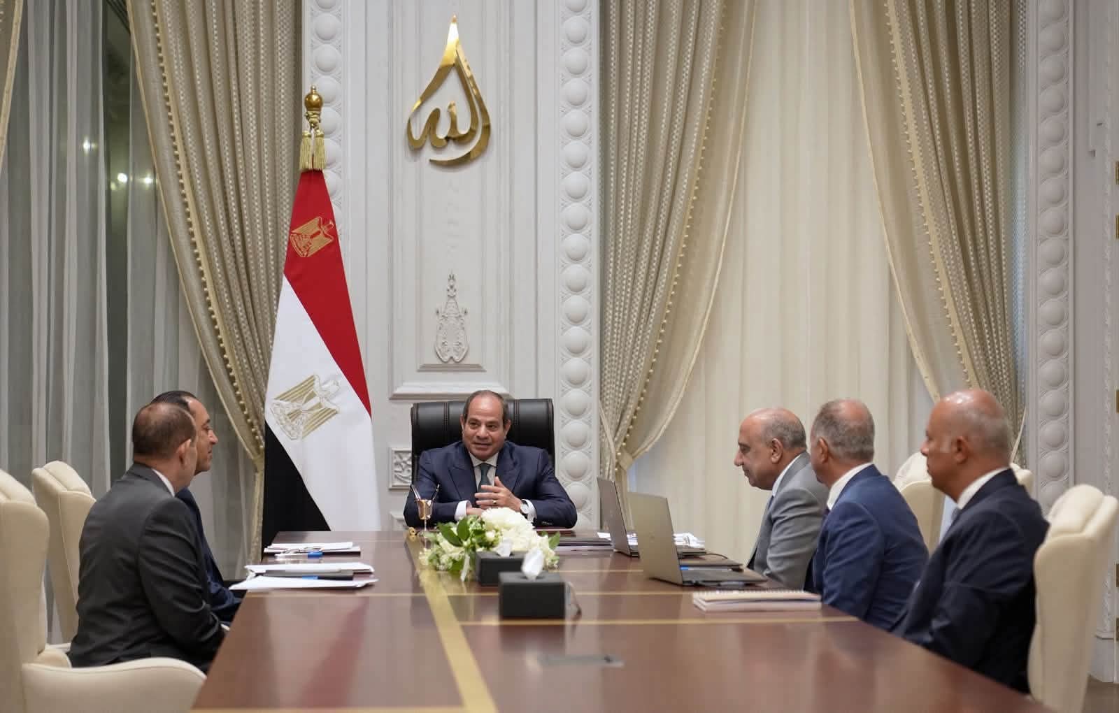السيسي يوجه بتوطين صناعات الطاقة ودعم بطاريات التخزين لتحقيق 45% طاقة متجددة بحلول 2028