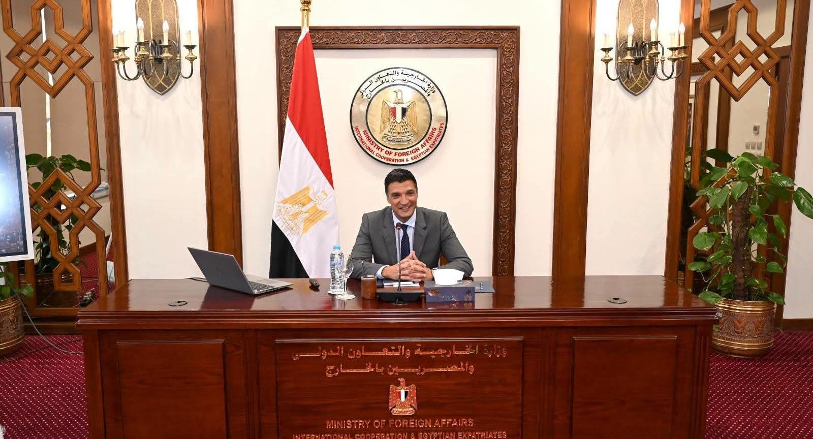 وزير الصناعة يكشف تحركات جديدة لدعم المصنعين وتيسير تخصيص الأراضي الصناعية