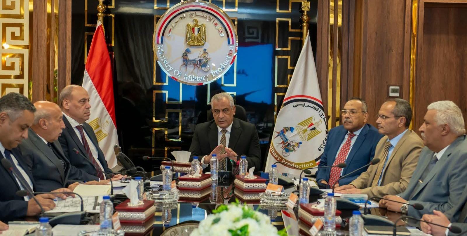 وزير الإنتاج الحربي يوجّه بتحديث خطوط الذخائر والاستعانة بالذكاء الاصطناعي لرفع كفاءة التصنيع