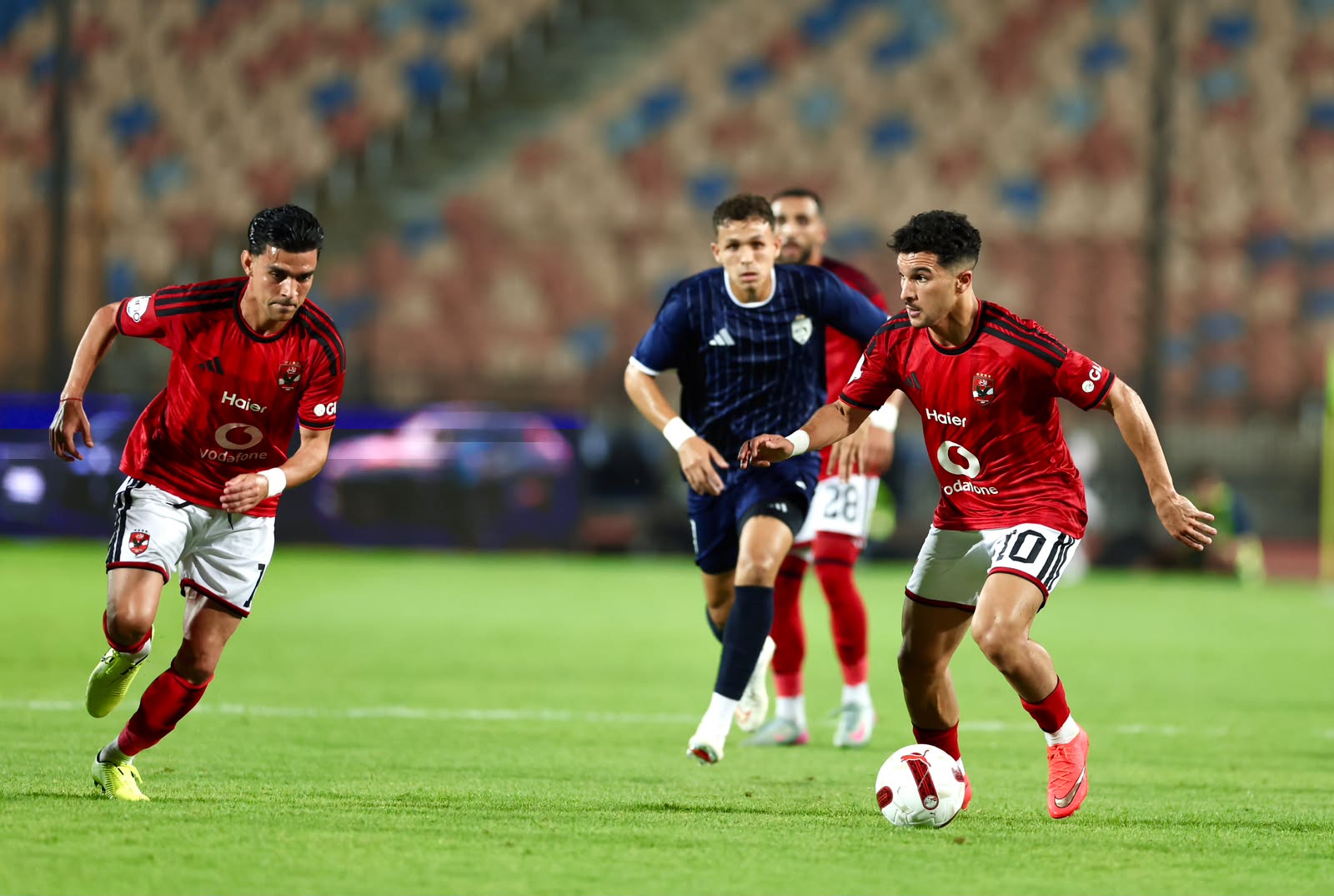 بفوز مثير..الأهلي يقلب الطاولة على الشرقية إنبي ويحسم بداية الدوري