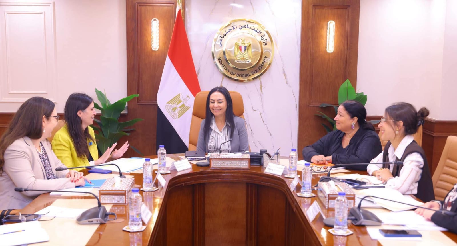 وزيرة التضامن تبحث مع ممثلة اليونيسف تطوير خدمات الطفولة والرعاية الاجتماعية في مصر