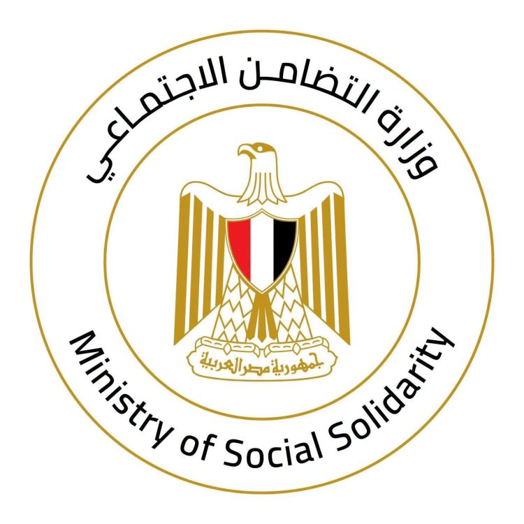 وزيرة التضامن توجه فرق التدخل السريع للتعامل مع 154 حالة بالمحافظات