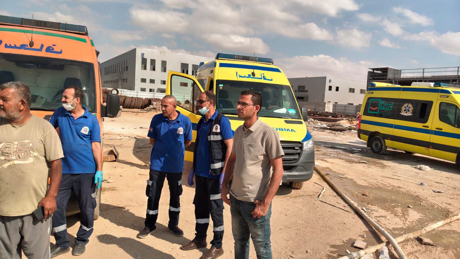 حريق مخلفات أقمشة بأبو خليفة.. الحماية المدنية تسيطر و7 حالات تحت الملاحظة   