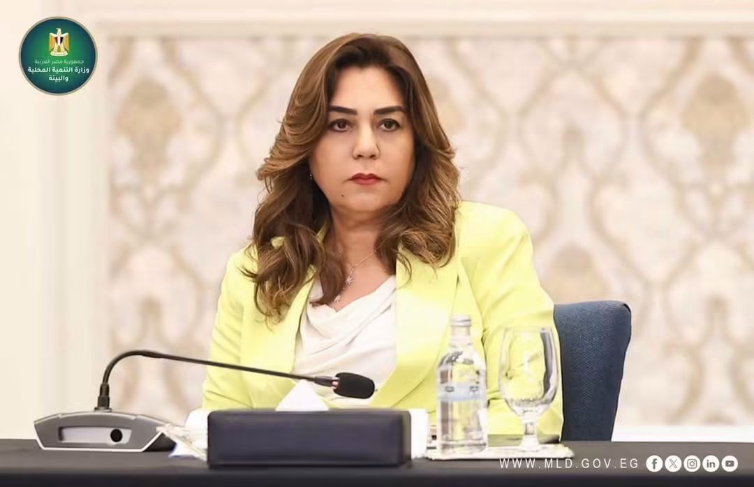 منال عوض تعلن استكمال مشروعات منظومة المخلفات بسوهاج