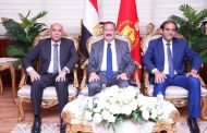 وزير العمل ومحافظ بورسعيد يبحثان ملفات التشغيل والتدريب ويتابعان مواقع الإنتاج ميدانيًا   