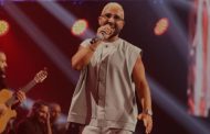 أحمد سعد يوثق أجواء حفله الأخير في أبوظبي مع جمهوره   