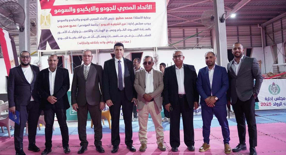 الرؤى للتطوير العقاري توقع بروتوكول الرعاية الكاملة لنادي الرواد بالعاشر من رمضان