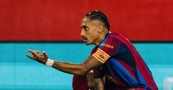 قلق في برشلونة بسبب التوقف الدولي.. 17 لاعبًا يغادرون الفريق مع منتخبات بلادهم