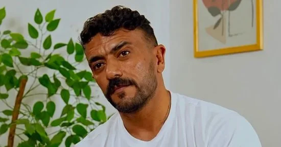 أحمد العوضي يوجه رسالة مؤثرة بعد أزمة والده الصحية.. وسوسن بدر تنضم لـ