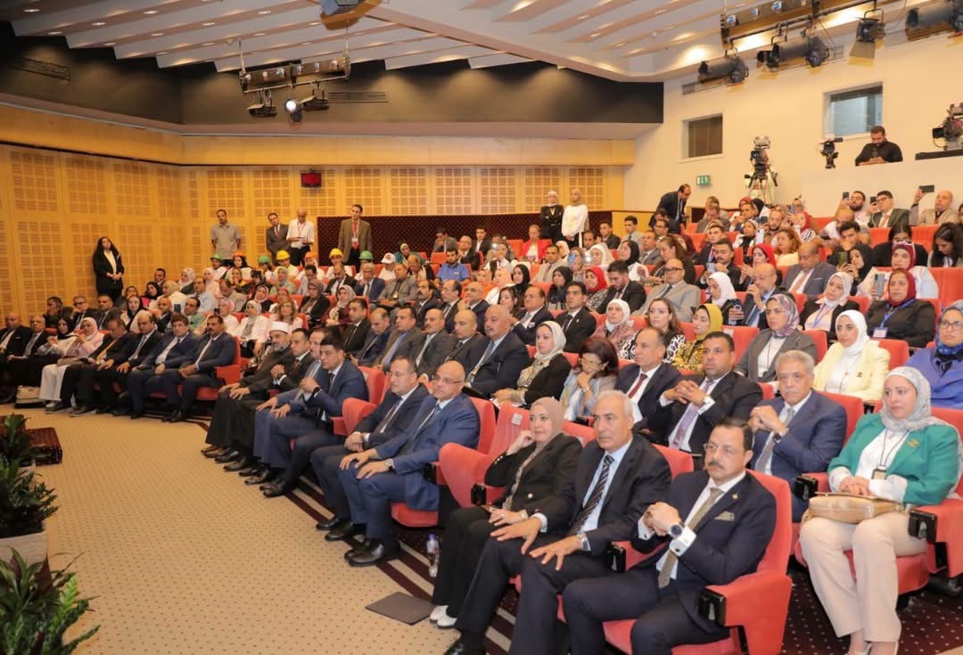 وثيقة الهوية الوطنية من الإسكندرية إلى التنفيذ.. قنصوة يدعو لتحويل الرؤى إلى مبادرات بمشاركة الشباب